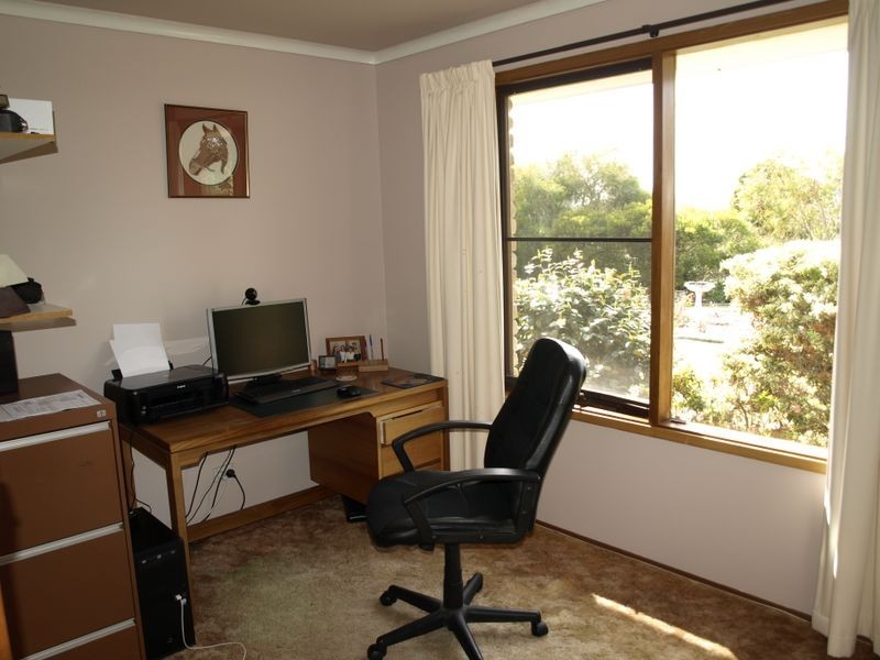 7 Blackwood Grove, Margate TAS 7054