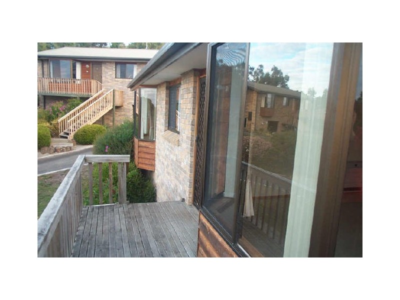 1/35 Diamond Drive, Blackmans Bay TAS 7052