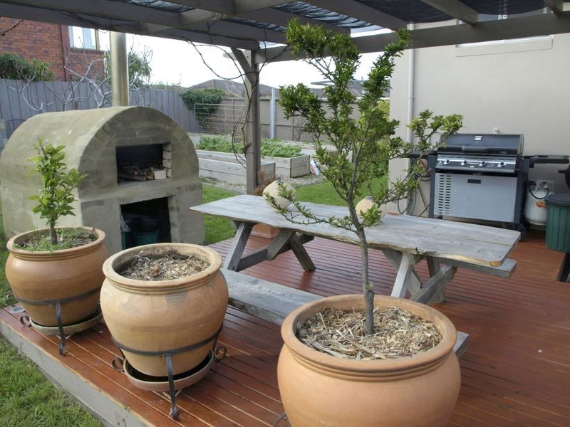 17 Tingira Road, Blackmans Bay TAS 7052