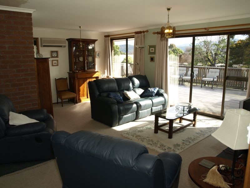 14 Serre Road, Kingston TAS 7050