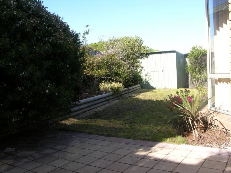 2/14 Grevillea Way, Kingston TAS 7050