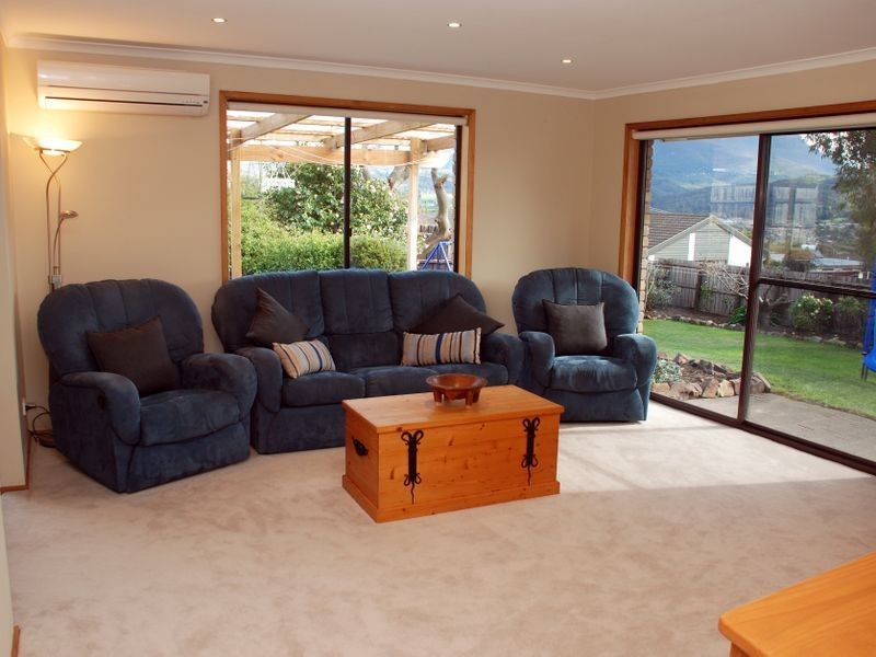 15 Sturt Close, Kingston TAS 7050