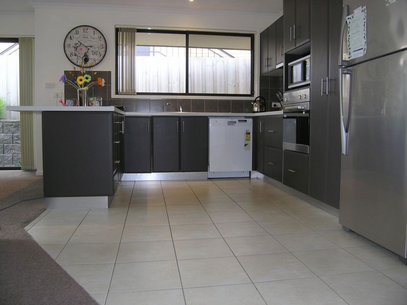 2/10 Trevally Court, Kingston TAS 7050