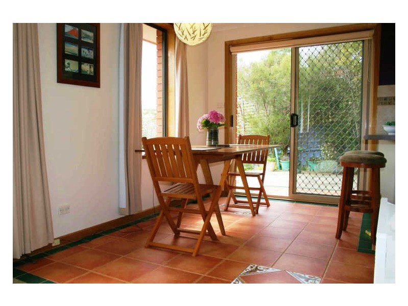 2/28 Mount Royal Road, Kingston Beach TAS 7050