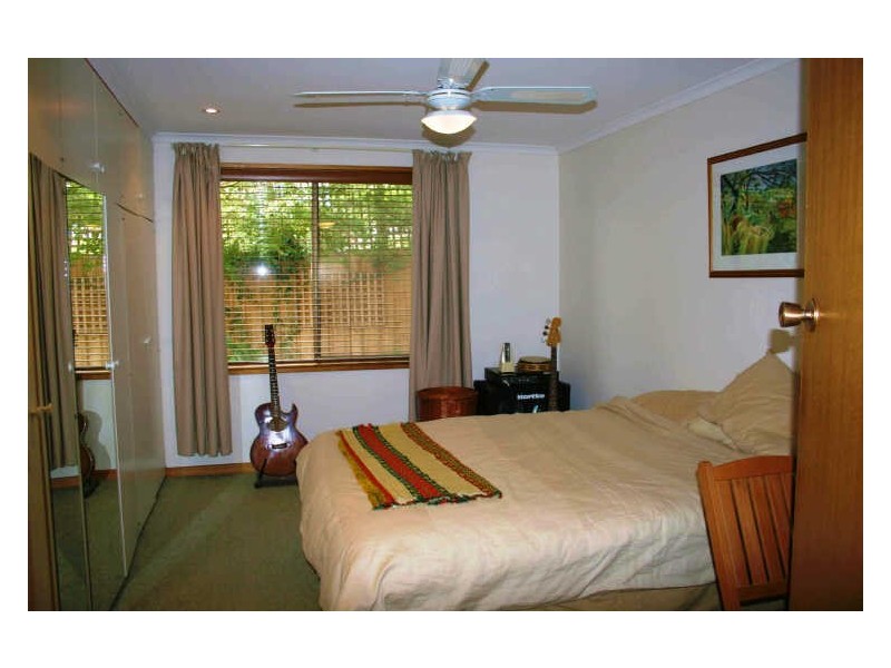 2/28 Mount Royal Road, Kingston Beach TAS 7050