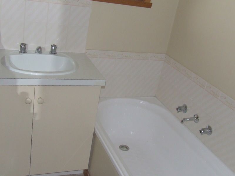 1/1A Browns Road, Kingston TAS 7050