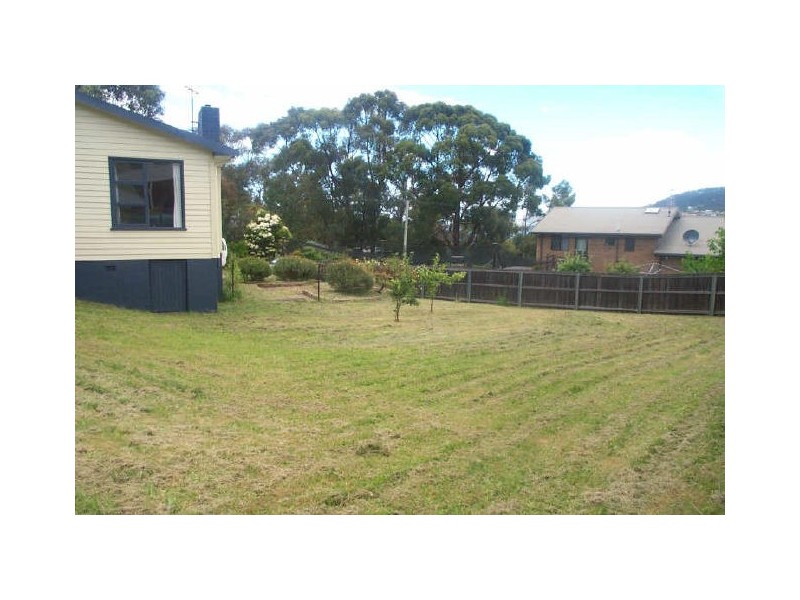 4 Talone Road, Blackmans Bay TAS 7052