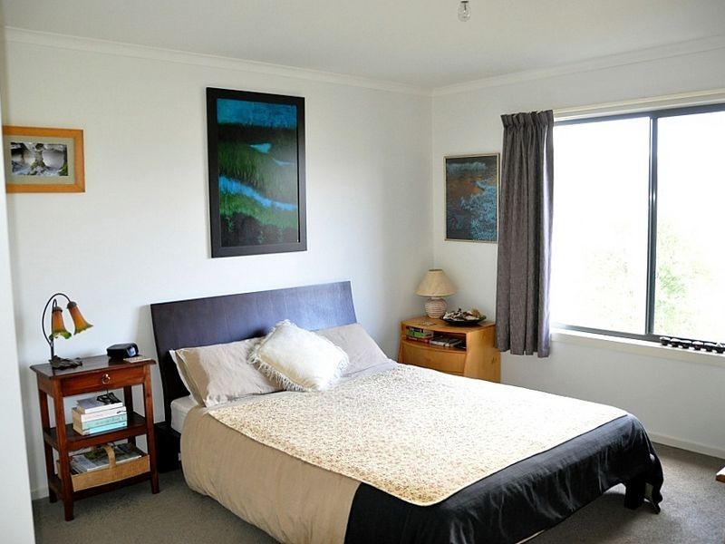 2/65 Hutchins Street, Kingston TAS 7050