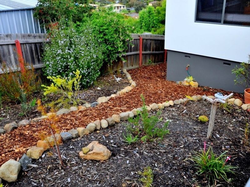 2/65 Hutchins Street, Kingston TAS 7050