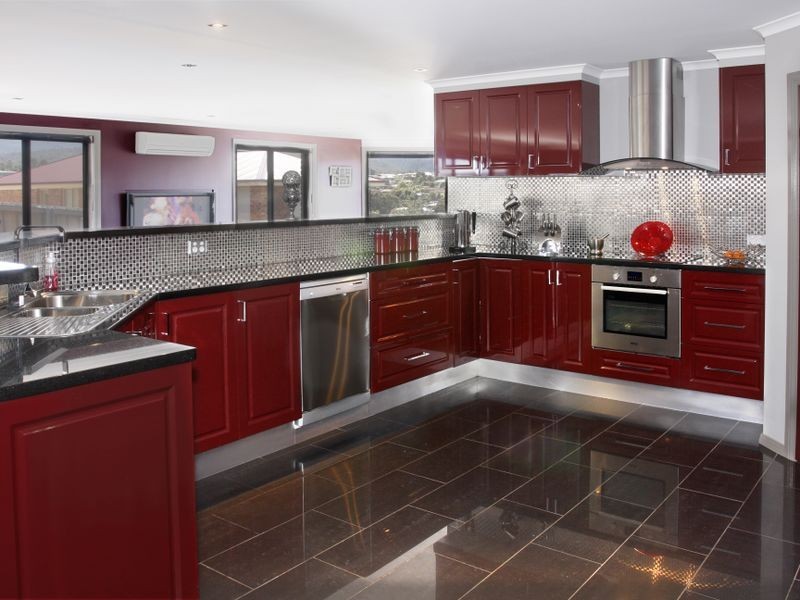 67 Ineke Drive, Kingston TAS 7050