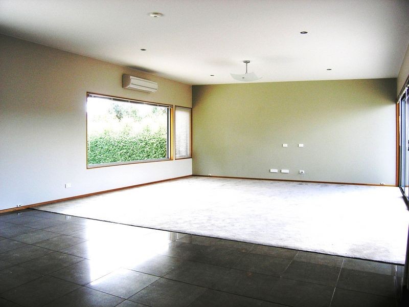 30 Corlacus Drive, Kingston TAS 7050