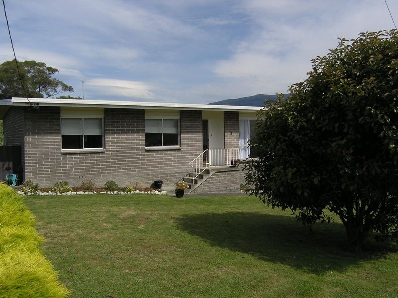 13 Swift Place, Kingston TAS 7050
