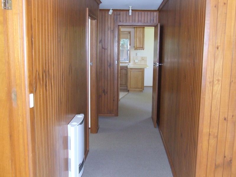 240 Redwood Road, Kingston TAS 7050