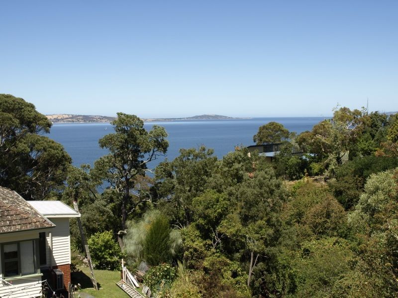 216 Channel Highway, Taroona TAS 7053