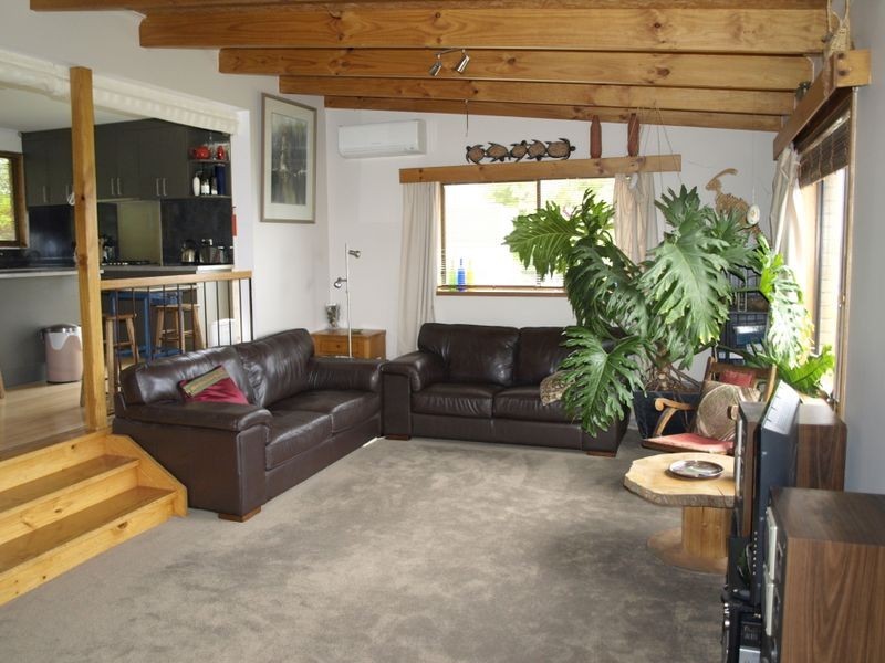 216 Channel Highway, Taroona TAS 7053