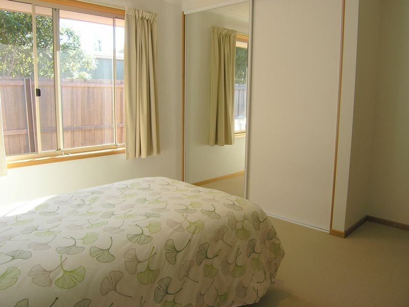 4/108 Beach Road, Margate TAS 7054