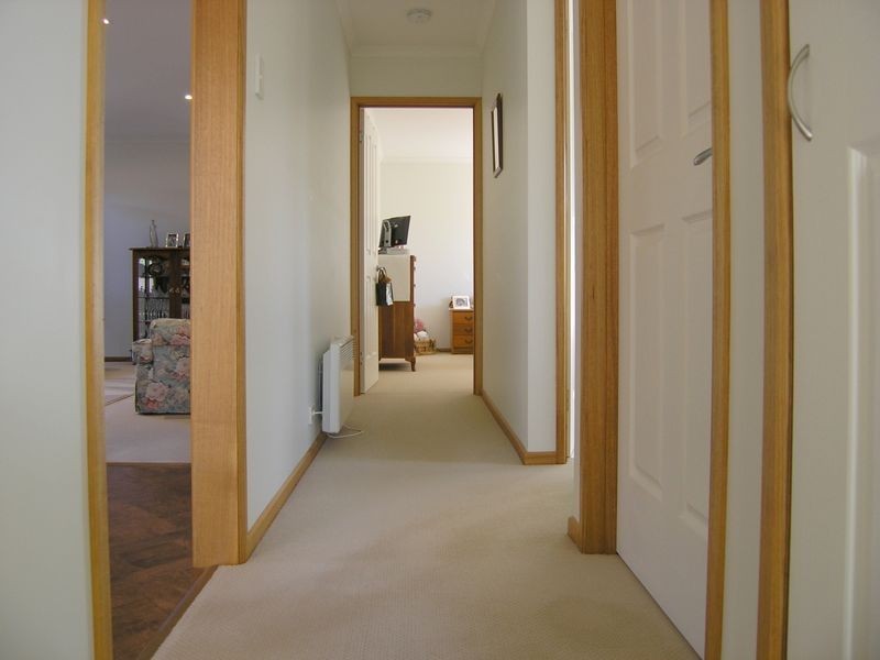 4/108 Beach Road, Margate TAS 7054