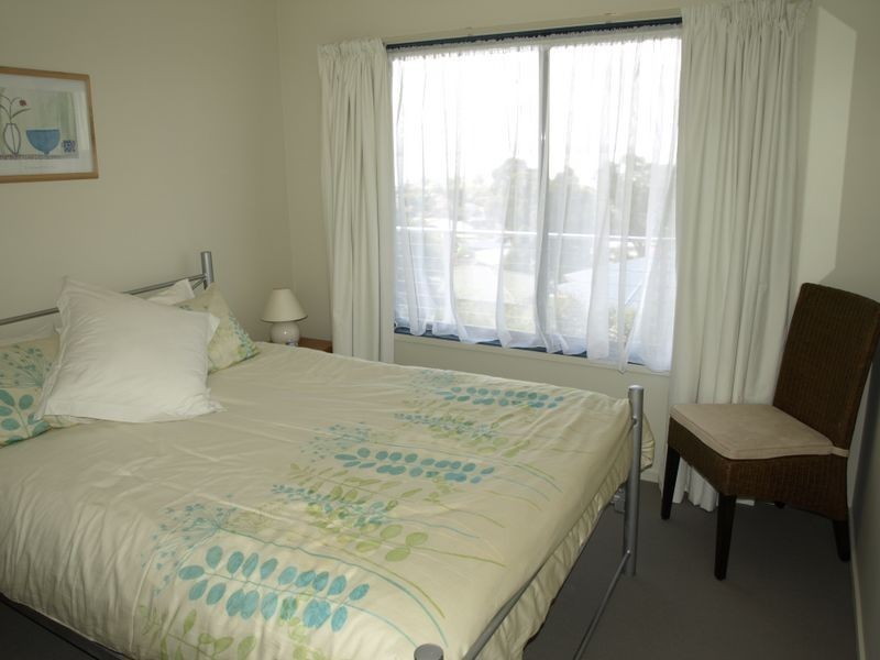 78 Tingira Road, Blackmans Bay TAS 7052