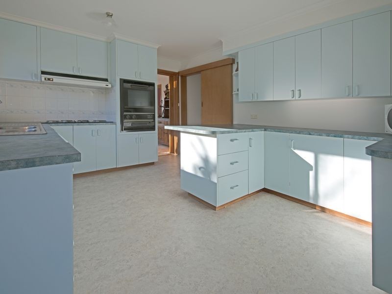 5 Murlali Court, Blackmans Bay TAS 7052