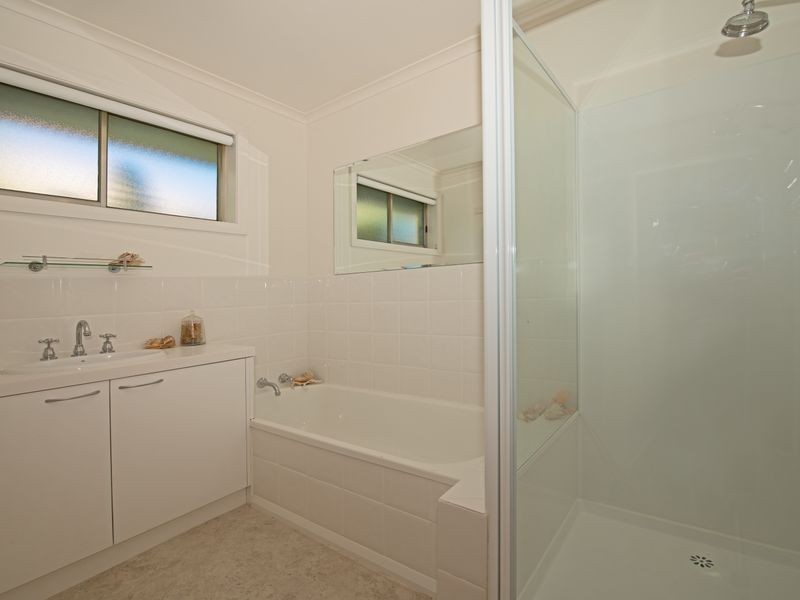 5 Murlali Court, Blackmans Bay TAS 7052