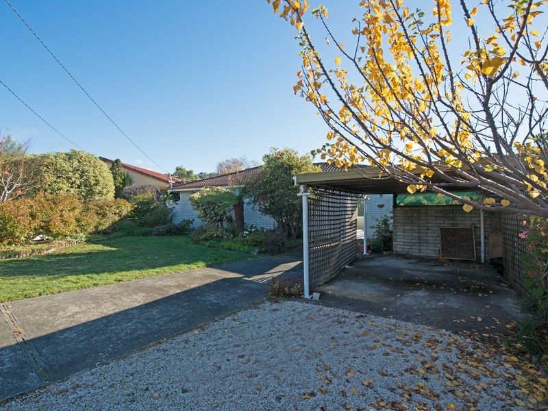 5 Murlali Court, Blackmans Bay TAS 7052