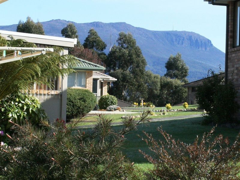 517 Village Drive, Kingston TAS 7050