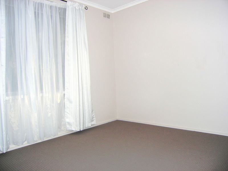 2 Waratah Street, Kingston TAS 7050