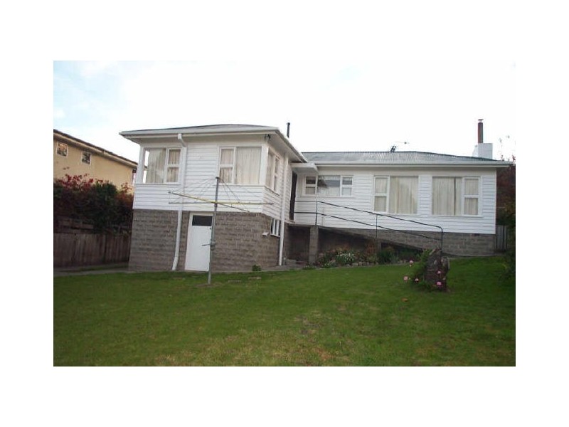 4 Jenkins Street, Taroona TAS 7053