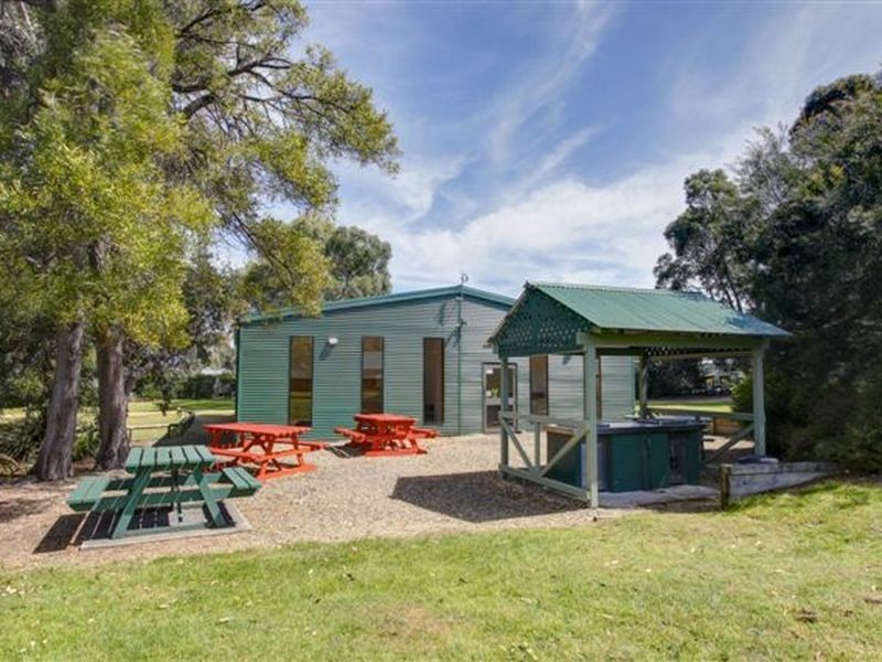 White Beach Tourist Park/128 White Beach Road, White Beach TAS 7184