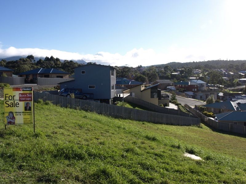 48 Lester Crescent, Kingston TAS 7050