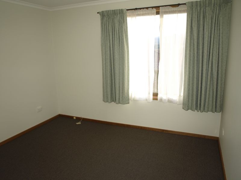 37 Village Drive, Kingston TAS 7050