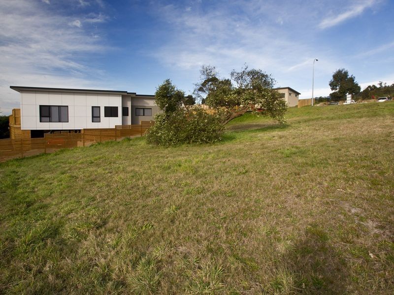 5 Thornton Close, Blackmans Bay TAS 7052