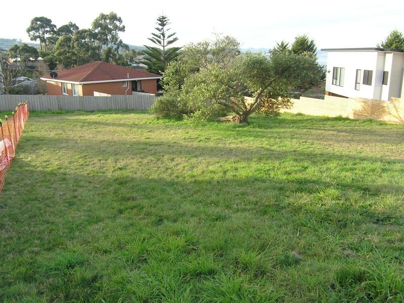 5 Thornton Close, Blackmans Bay TAS 7052
