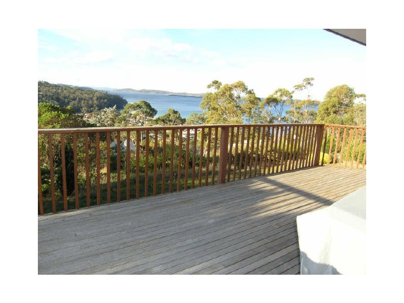 28 Dorset Drive, Kingston TAS 7050