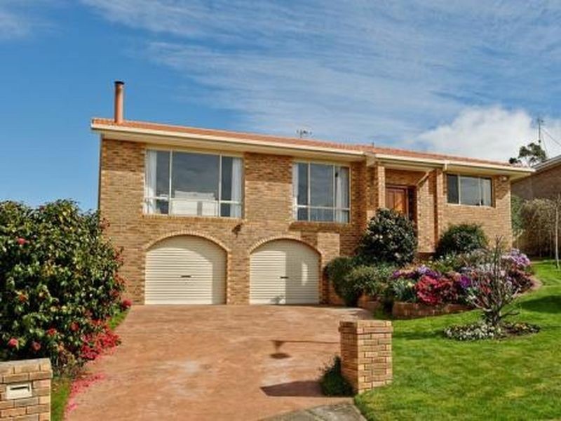 8 Timbertop Drive, Blackmans Bay TAS 7052