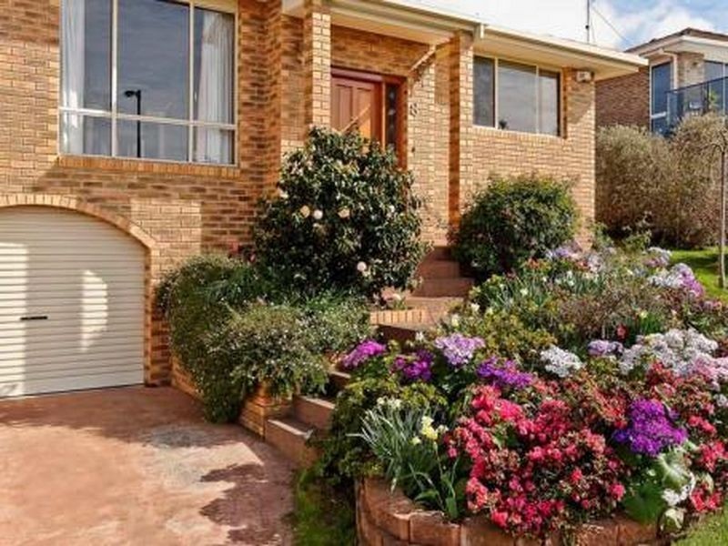 8 Timbertop Drive, Blackmans Bay TAS 7052