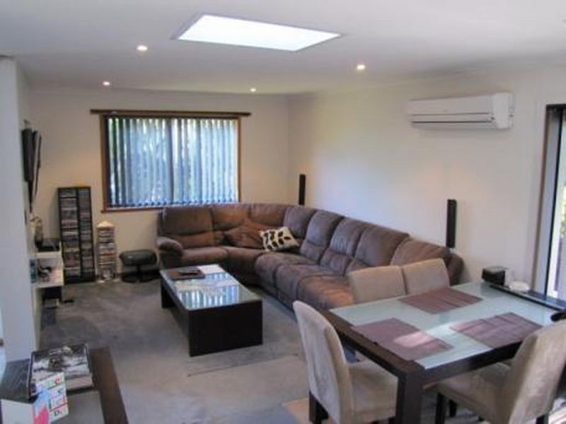 180 Redwood Road, Kingston TAS 7050