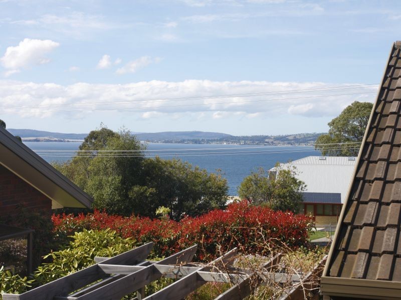 3/3 Tinderbox Road, Blackmans Bay TAS 7052