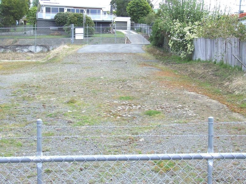 198 Roslyn Avenue, Blackmans Bay TAS 7052