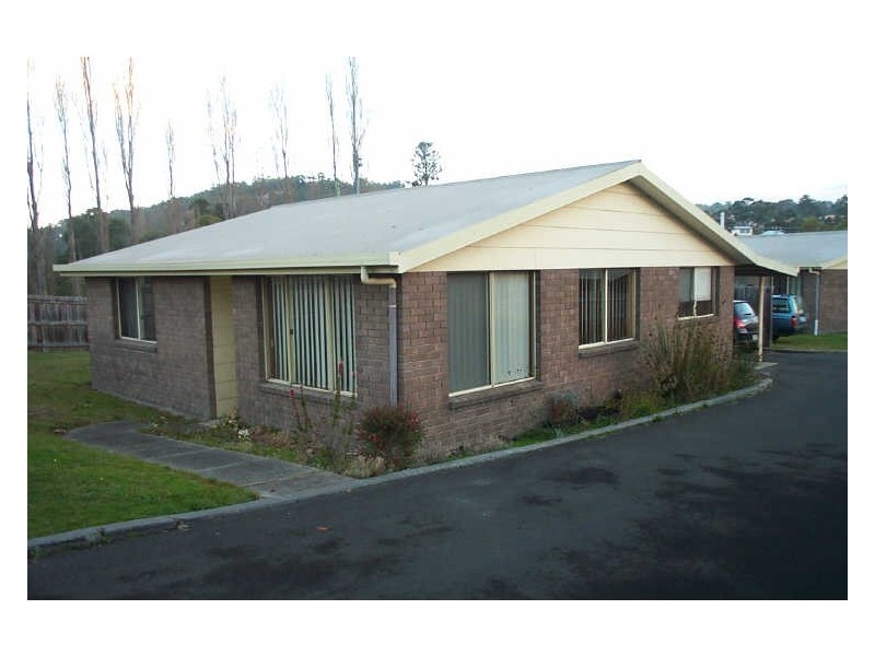 1/1A Browns Road, Kingston TAS 7050