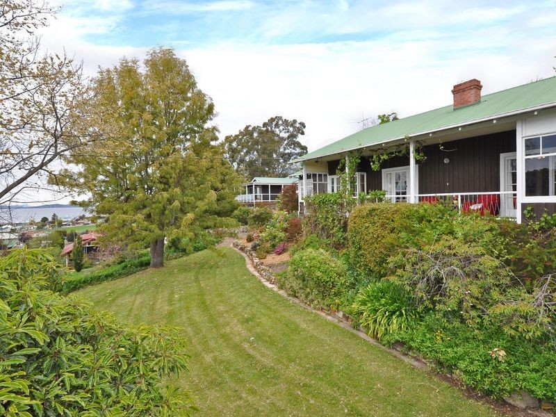 20 Roslyn Avenue, Kingston Beach TAS 7050
