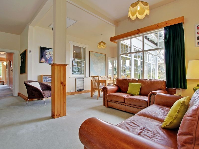 20 Roslyn Avenue, Kingston Beach TAS 7050