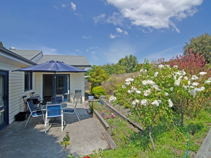 133 Roslyn Avenue, Blackmans Bay TAS 7052