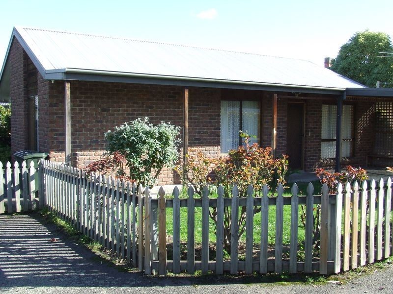 1/109 Main Road, Huonville TAS 7109