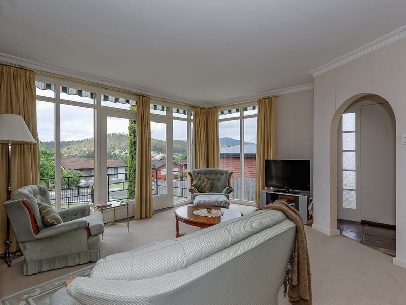 16 Kenton Road, Geilston Bay TAS 7015