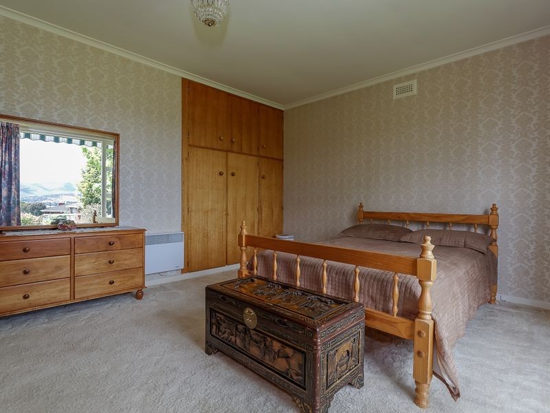 16 Kenton Road, Geilston Bay TAS 7015