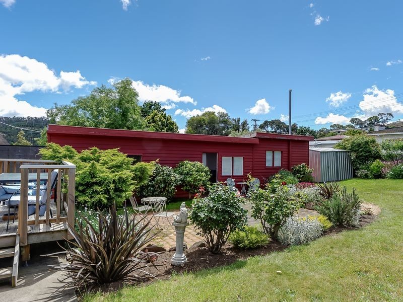 16 Kenton Road, Geilston Bay TAS 7015