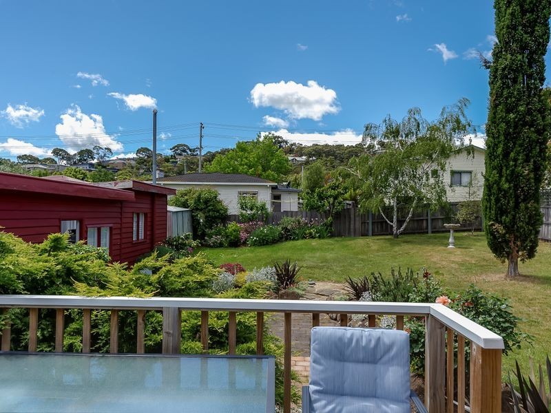 16 Kenton Road, Geilston Bay TAS 7015