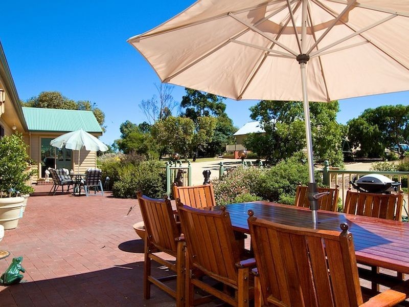 Boat House Hill, Lewisham TAS 7173