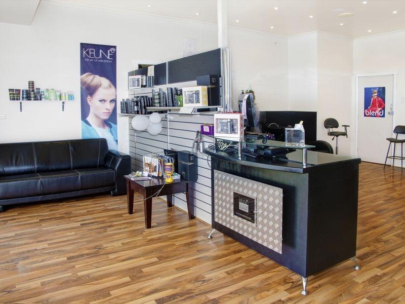 Munro’s Haircutters/1712 Channel Highway, Margate TAS 7054